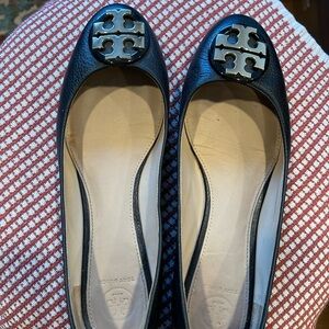 Tory Burch Black Leather Logo Medallion Ballet Flats